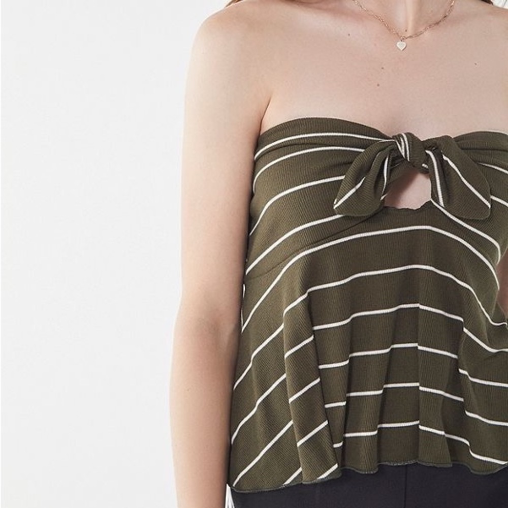 Truly Madly Deeply green striped tank top